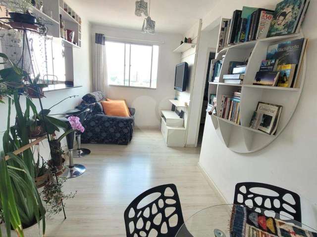 Apartamento com 3 quartos à venda em Vila Della Piazza - SP