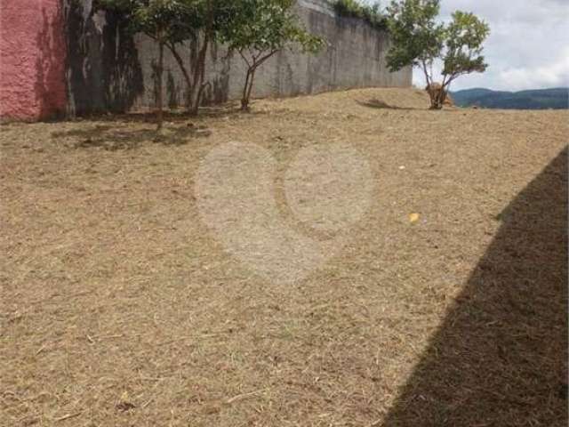 Terreno para locação em Vila Santana Ii - SP