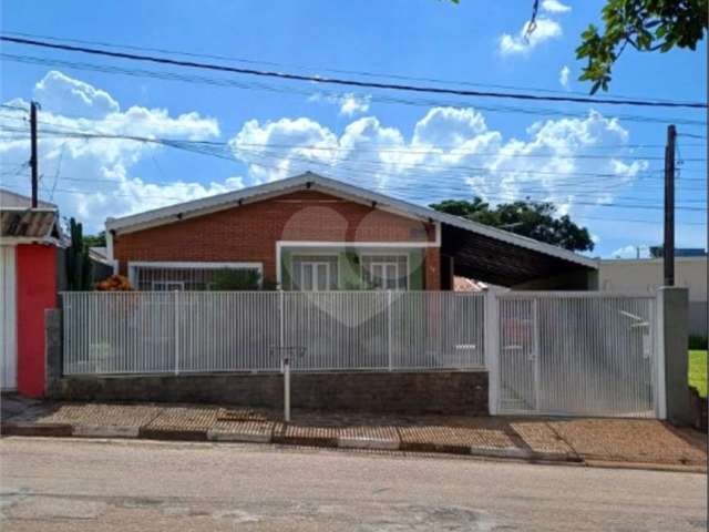 Casa com 2 quartos à venda em Jardim Primavera - SP