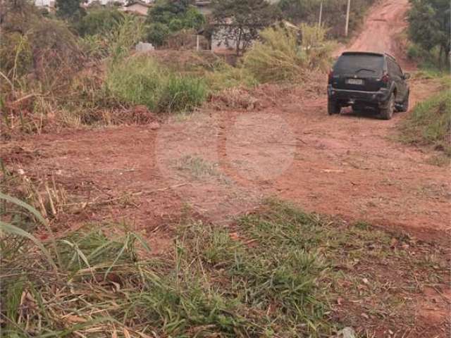 Terreno à venda em Vila Nova Trieste - SP