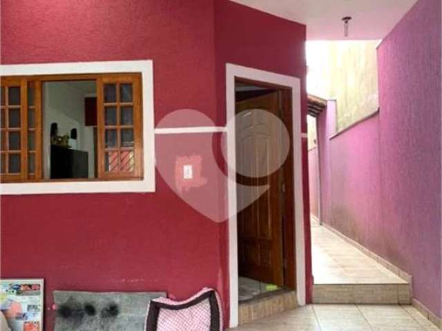 Casa com 2 quartos à venda em Jardim Itália - SP