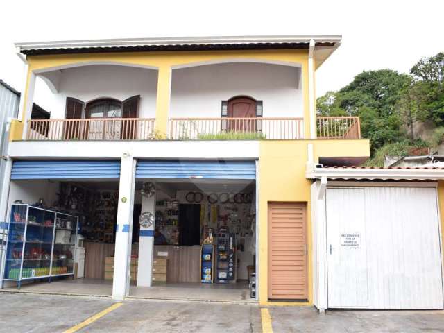 Casa com 3 quartos à venda em Jardim Campo Limpo - SP