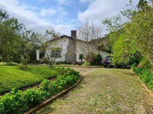 Casa para Venda em Teresópolis, Albuquerque, 5 dormitórios, 1 suíte, 4 banheiros, 4 vagas