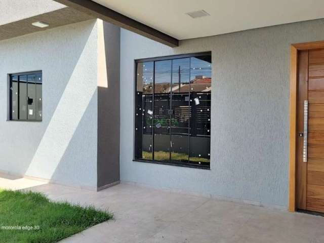 Casa com 3 quartos à venda na Rua Antônio Consentino, Jardim Montecatini, Londrina por R$ 400.000