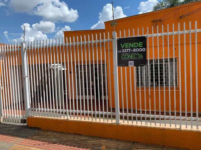 Casa com 3 quartos à venda no Bancários, Londrina  por R$ 550.000