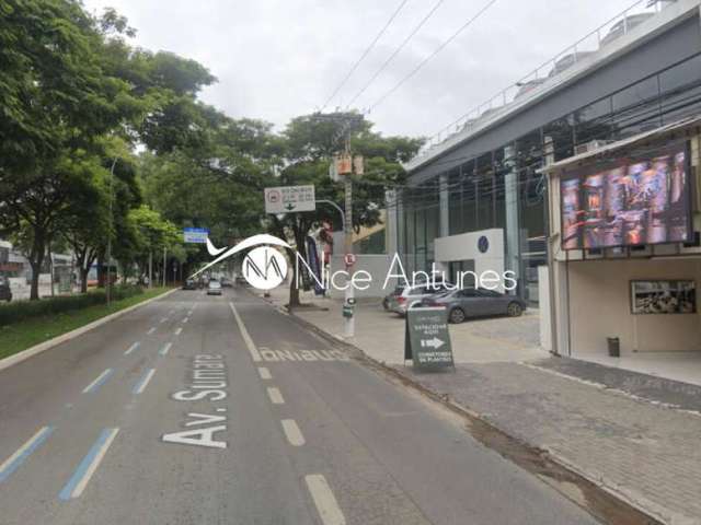 Imóvel comercial com renda na Avenida Sumaré com renda