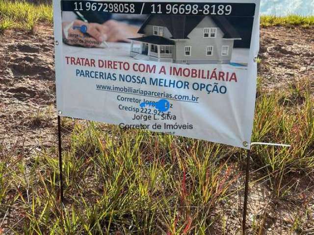 Terreno no  Condomínio Jardim das Flores 150m2 !