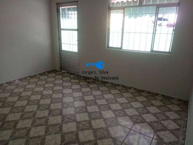 Sobrado com 3 casas de locação para renda ou moradia Jaragua 215,50m2  AT !