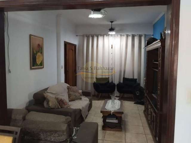 Casa com 3 Dormitórios à venda - Bom Retiro - Santos/SP