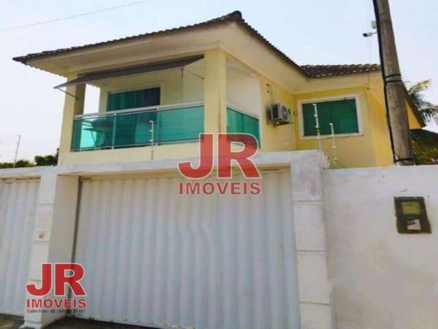 Casa com 3 dormitórios à venda, 108 m² por R$ 900.000,00 - Novo Portinho - Cabo Frio/RJ