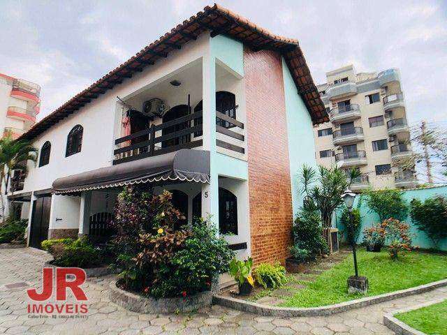 Casa com 3 dormitórios à venda por R$ 600.000,00 - Braga - Cabo Frio/RJ