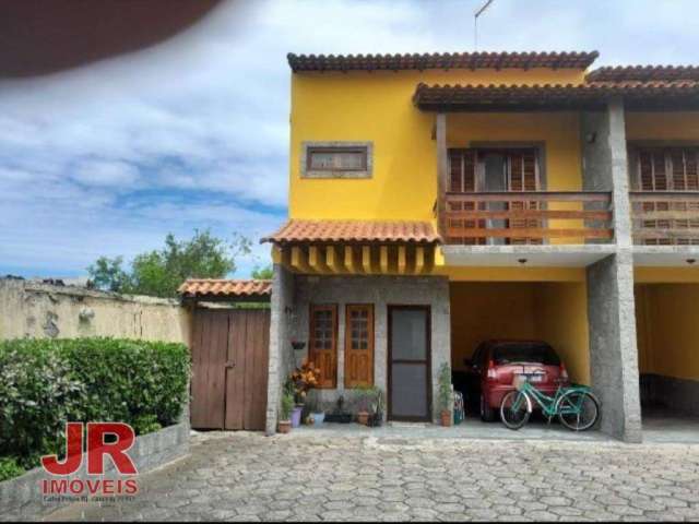 Casa com 2 dormitórios à venda por R$ 285.000 - Peró - Cabo Frio/RJ