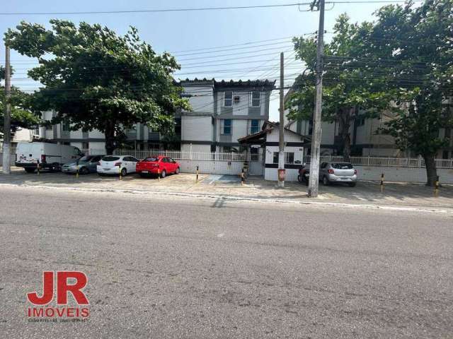 Apartamento com 2 dormitórios à venda, 49 m² por R$ 360.000 - Braga - Cabo Frio/RJ