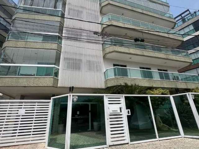 Cobertura com 3 dormitórios à venda, 223 m² por R$ 1.600.000 - Passagem - Cabo Frio/RJ