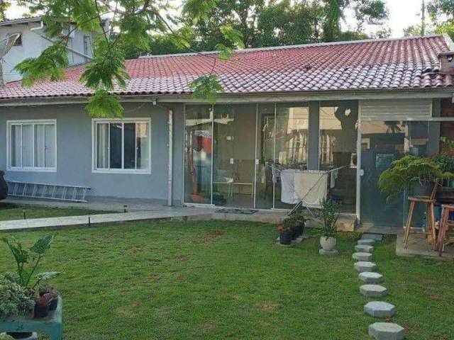 Casa de alvenaria a venda em Bombinhas