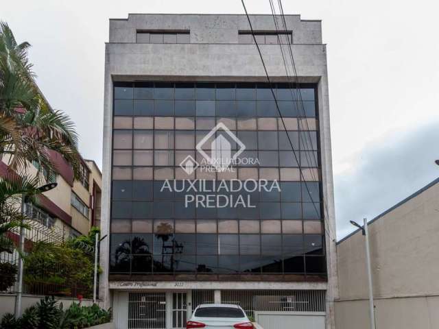 Sala comercial à venda na Avenida Protásio Alves, 3111, Rio Branco, Porto Alegre, 31 m2 por R$ 320.000