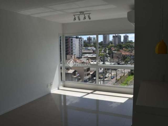 Apartamento com 3 quartos à venda na Rua Bezerra de Menezes, 623, Passo da Areia, Porto Alegre, 79 m2 por R$ 694.900