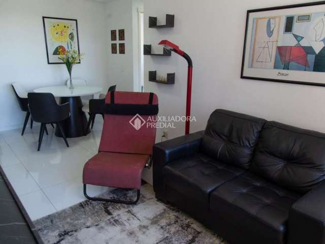 Apartamento com 2 quartos à venda na Rua Attílio Bilibio, 251, Jardim Carvalho, Porto Alegre, 54 m2 por R$ 546.000