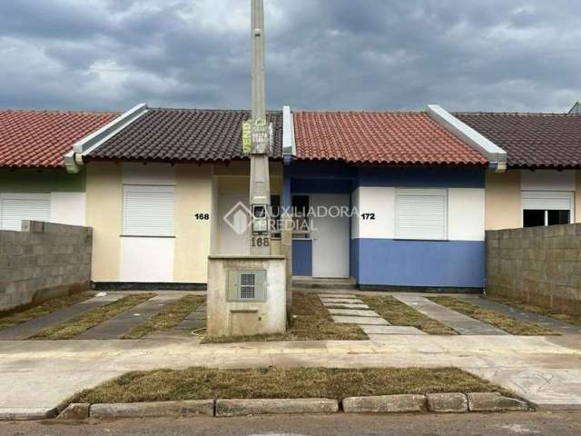 Casa com 2 quartos à venda na DAKAR, 168, Parque Itacolomi, Gravataí, 44 m2 por R$ 205.000