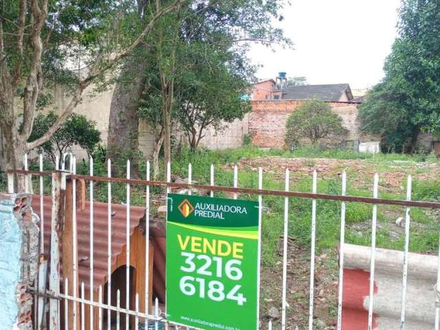 Terreno à venda na Padre Nóbrega, 11, Nossa Senhora das Graças, Canoas, 450 m2 por R$ 470.000