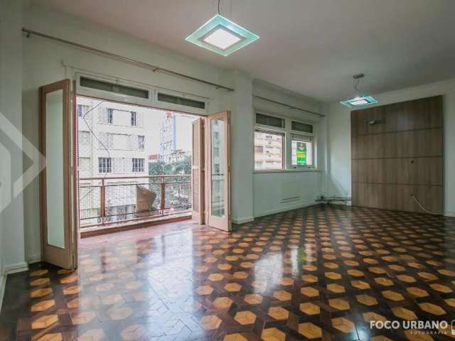 Apartamento com 3 quartos à venda na Rua Duque de Caxias, 1361, Centro Histórico, Porto Alegre, 159 m2 por R$ 709.000