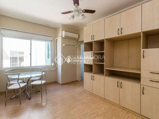 Apartamento com 2 quartos à venda na Rua Doutor Vicente de Paula Dutra, 250, Praia de Belas, Porto Alegre, 56 m2 por R$ 300.000