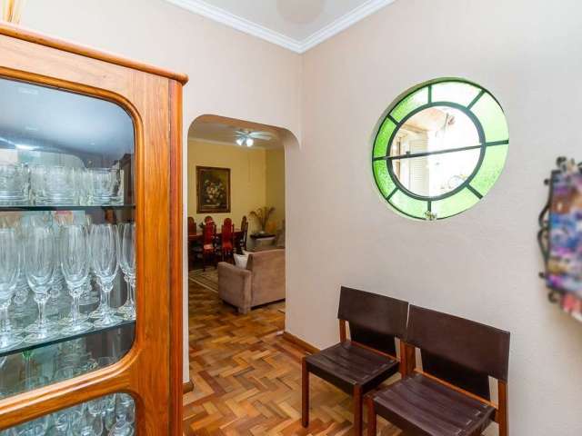 Apartamento com 3 quartos à venda na Rua Gonçalves Dias, 227, Menino Deus, Porto Alegre, 133 m2 por R$ 620.000