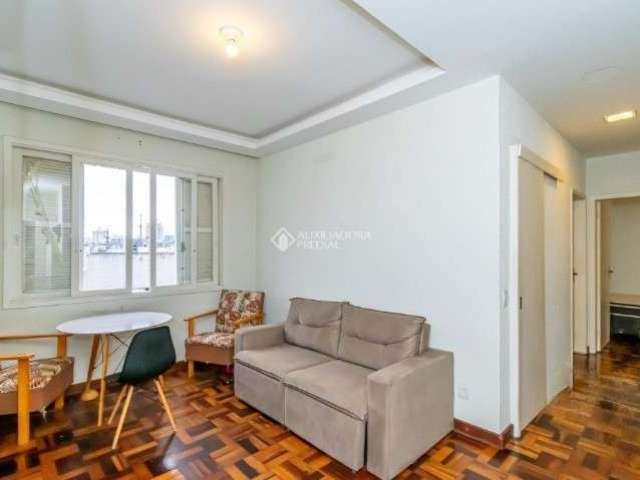 Apartamento com 2 quartos à venda na Rua Santa Cecília, 1315, Santa Cecília, Porto Alegre, 63 m2 por R$ 300.000