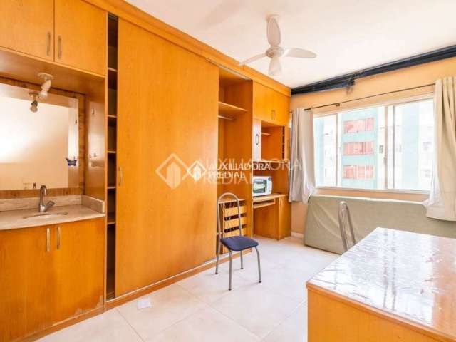 Apartamento com 1 quarto à venda na Avenida Senador Salgado Filho, 327, Centro Histórico, Porto Alegre, 25 m2 por R$ 160.000