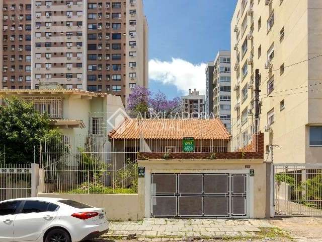 Casa com 3 quartos à venda na Rua Luiz Cosme, 104, Passo da Areia, Porto Alegre, 139 m2 por R$ 815.000
