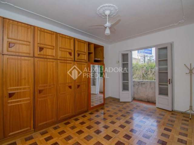 Apartamento com 2 quartos à venda na Rua Doutor Florêncio Ygartua, 491, Moinhos de Vento, Porto Alegre, 98 m2 por R$ 320.000