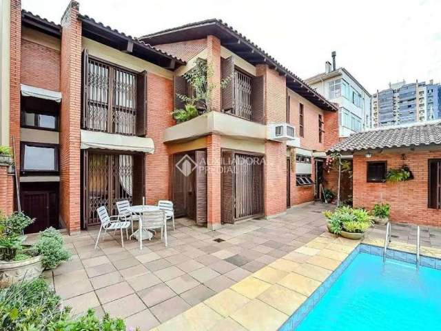 Casa em condomínio fechado com 3 quartos à venda na Avenida São Pedro, 1675, São Geraldo, Porto Alegre, 350 m2 por R$ 1.800.000