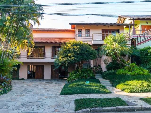 Casa em condomínio fechado com 5 quartos à venda na Avenida Firmino Octávio Bimbi, 255, Cavalhada, Porto Alegre, 420 m2 por R$ 2.480.000