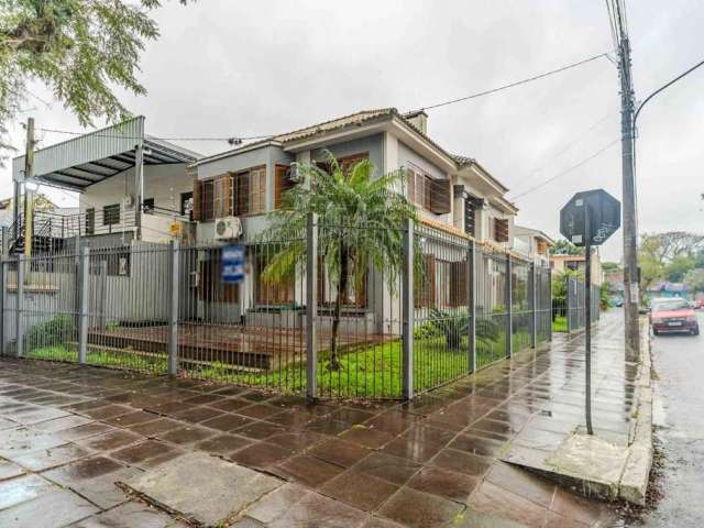 Casa em condomínio fechado com 4 quartos à venda na Rua Doutor Lossio, 400, Partenon, Porto Alegre, 201 m2 por R$ 1.501.000