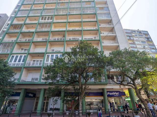 Apartamento com 3 quartos à venda na Avenida Independência, 1206, Independência, Porto Alegre, 147 m2 por R$ 445.000