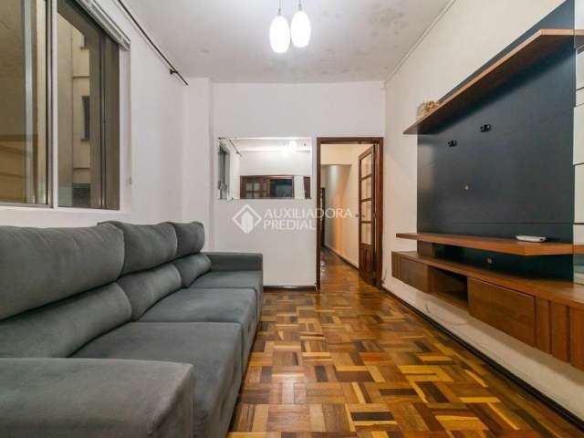 Apartamento com 3 quartos à venda na Rua Coronel Fernando Machado, 667, Centro Histórico, Porto Alegre, 101 m2 por R$ 426.000