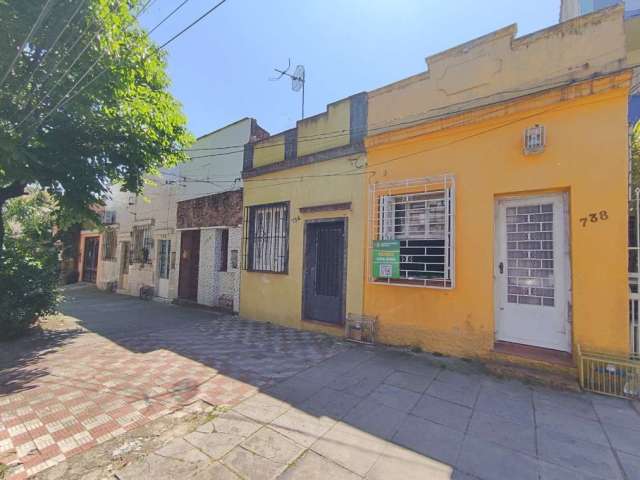 Casa com 2 quartos à venda na Rua Olavo Bilac, 738, Azenha, Porto Alegre, 77 m2 por R$ 350.000