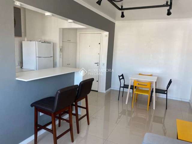 Apartamento com 2 quartos à venda na Avenida Ipiranga, 3377, Partenon, Porto Alegre, 58 m2 por R$ 379.000