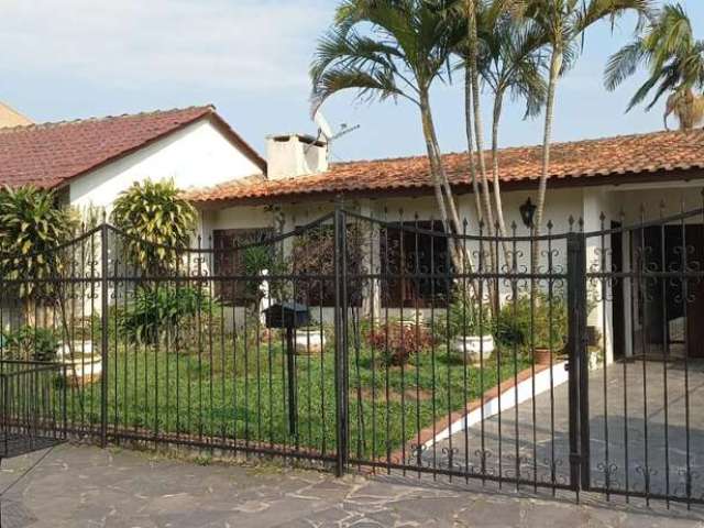 Casa com 3 quartos à venda na Rua Doutora Noemi Valle Rocha, 195, Serraria, Porto Alegre, 170 m2 por R$ 648.000