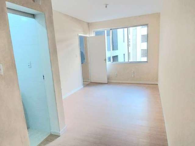 Apartamento com 1 quarto à venda na Rua dos Andradas, 1251, Centro Histórico, Porto Alegre, 40 m2 por R$ 135.000