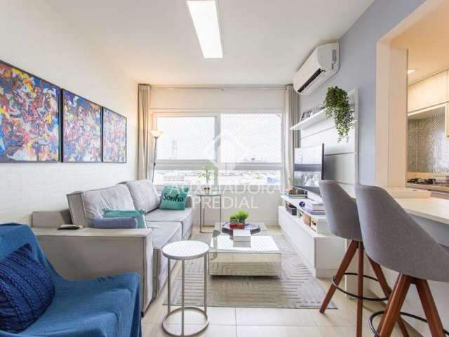 Apartamento com 3 quartos à venda na Rua Doutor João Inácio, 1208, Navegantes, Porto Alegre, 76 m2 por R$ 595.000