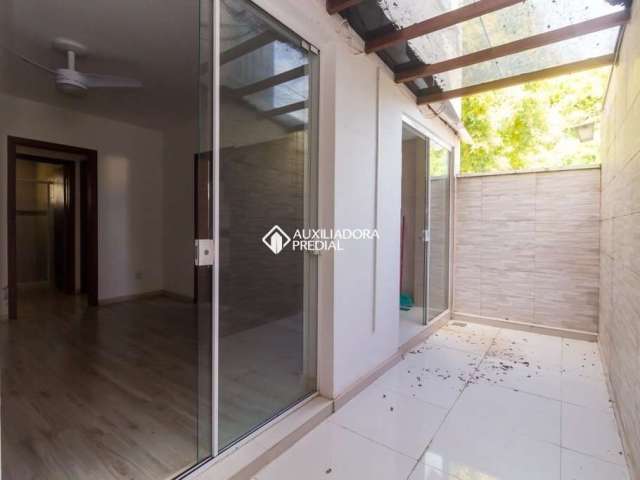 Apartamento com 2 quartos à venda na Avenida Veiga, 201, Coronel Aparício Borges, Porto Alegre, 63 m2 por R$ 230.000