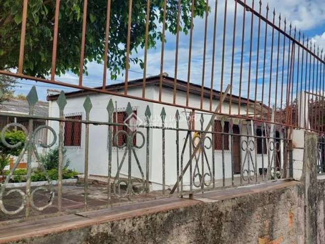 Casa com 2 quartos à venda na Rua Rodrigues Moreira, 55, Sarandi, Porto Alegre, 87 m2 por R$ 250.000