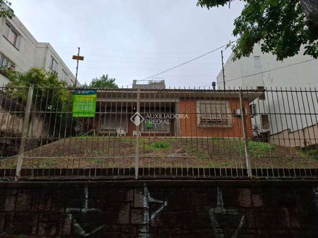 Casa com 3 quartos à venda na Rua Dário Pederneiras, 656, Petrópolis, Porto Alegre, 205 m2 por R$ 3.000.000