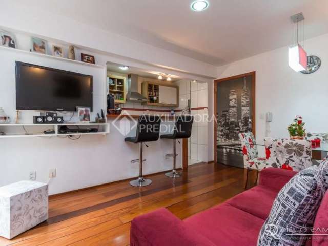 Apartamento com 2 quartos à venda na Avenida João Pessoa, 1091, Centro Histórico, Porto Alegre, 55 m2 por R$ 326.000