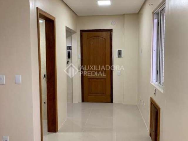 Apartamento com 1 quarto à venda na Avenida Cristóvão Colombo, 911, Floresta, Porto Alegre, 25 m2 por R$ 240.000