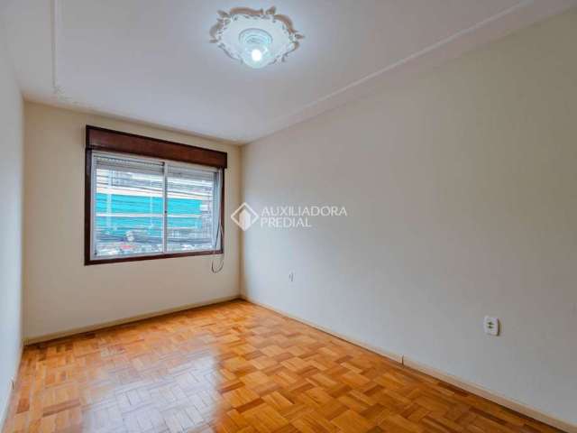 Apartamento com 2 quartos à venda na Avenida Benno Mentz, 18, Vila Ipiranga, Porto Alegre, 62 m2 por R$ 250.000