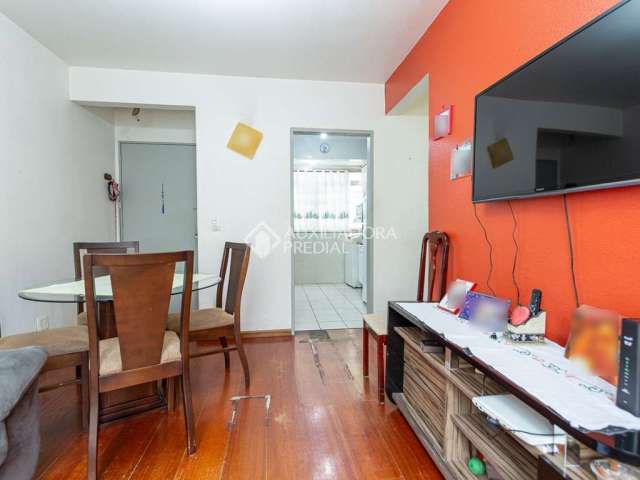 Apartamento com 3 quartos à venda na Rua Luiz de Camões, 179, Santo Antônio, Porto Alegre, 69 m2 por R$ 306.000