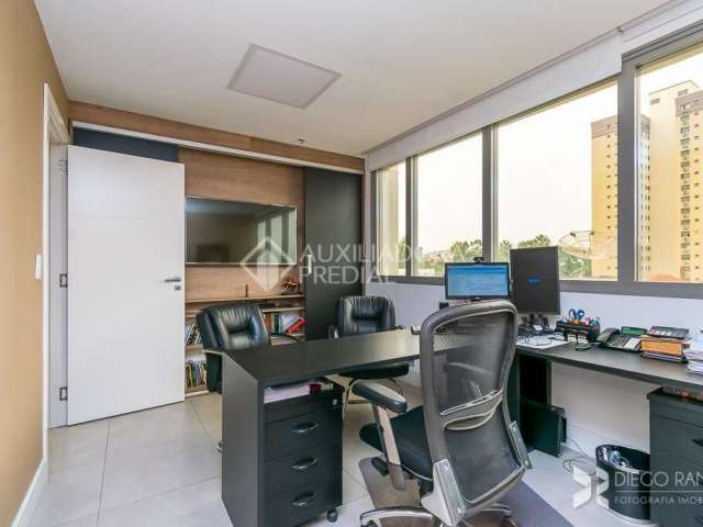 Sala comercial à venda na Avenida Getúlio Vargas, 1157, Menino Deus, Porto Alegre, 66 m2 por R$ 640.000