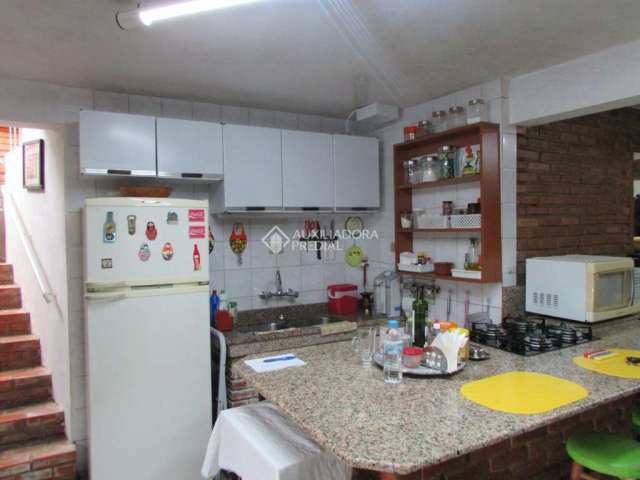 Casa com 3 quartos à venda na Rua São Vicente de Paula, 18, Bom Jesus, Porto Alegre, 156 m2 por R$ 516.000